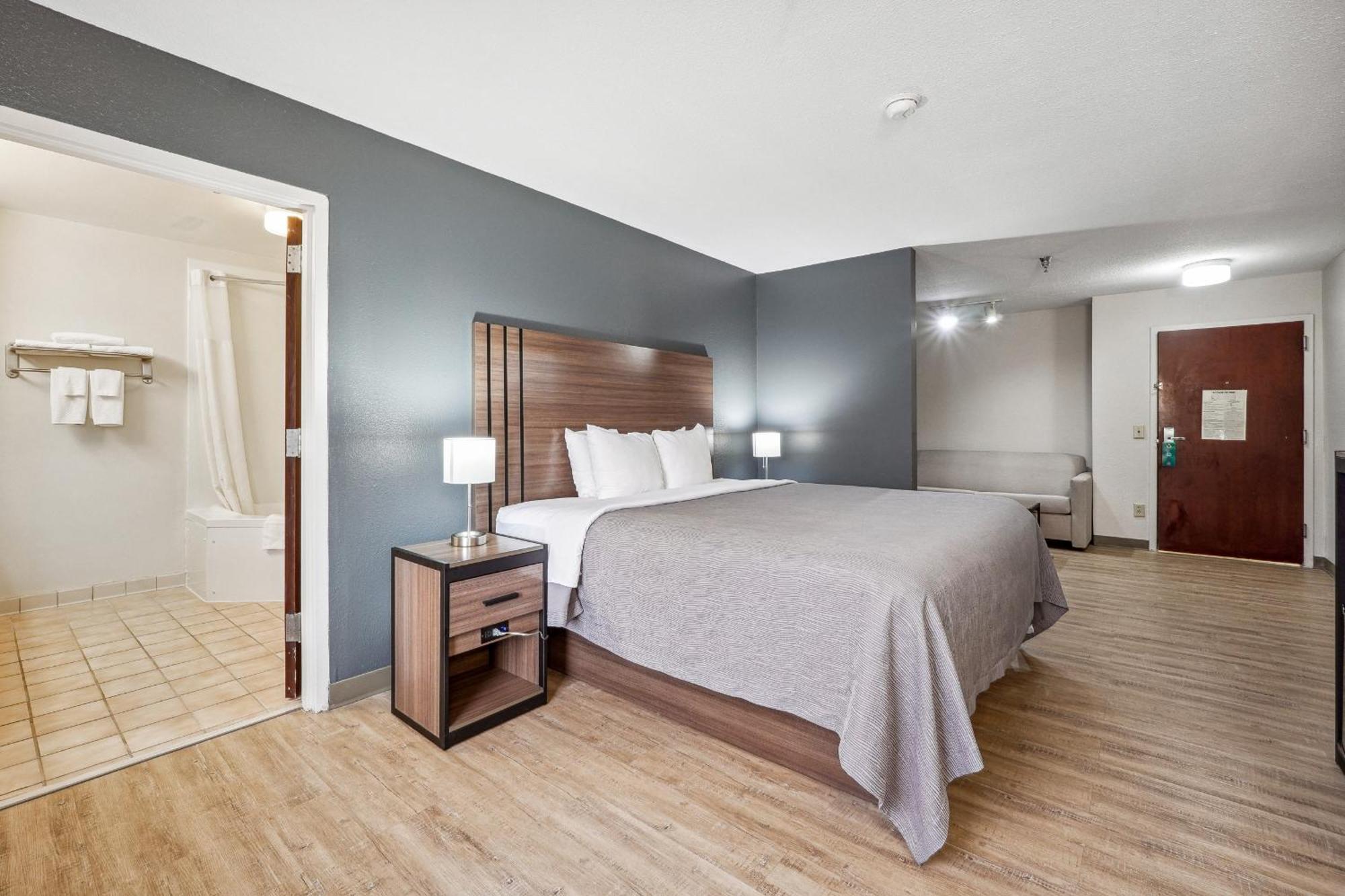 Quality Inn & Suites Dawsonville Buitenkant foto