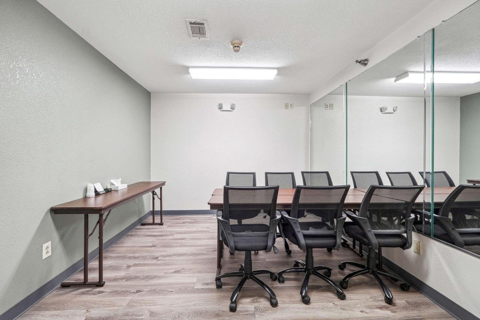 Quality Inn & Suites Dawsonville Buitenkant foto